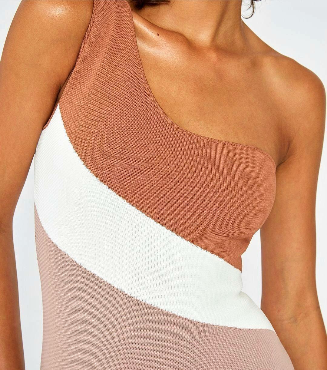 BY JOHNNY TAUPE TONE KNIT DRESS SIZE 8 - Image 4