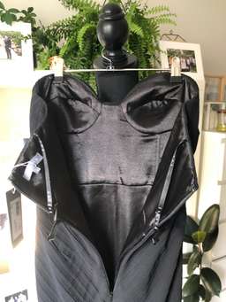 Sheike Black Mermaid gown for rent on The Volte - image 3