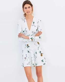 Lover Elderflower V Scuba Mini Dress White Size 12 for rent on The Volte - image 2