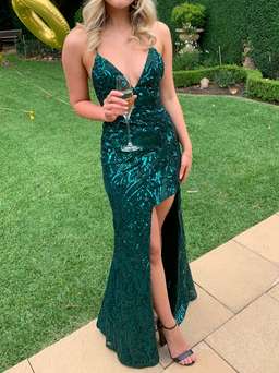 Alamour Genelle Emerald Sequin Gown Size 8