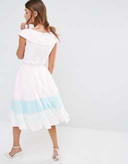 Ted Baker Bromlie Prom Dress in Pink Magnolia Print Size 6 for rent on The Volte - image 3