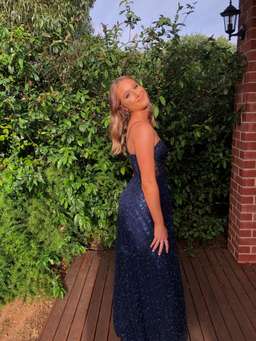 Jadore Kristie Gown Navy Size 8