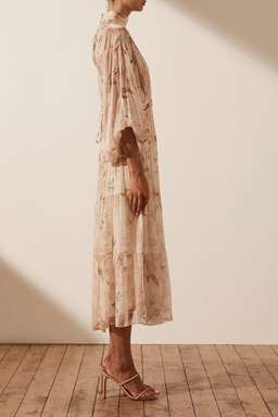 Shona Joy Nina Long Sleeve Backless Tiered Midi Dress Print Size 8 for rent on The Volte - image 2