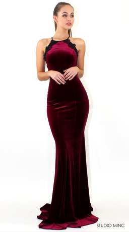 Studio Minc Burgandy Promise for rent on The Volte - image 1