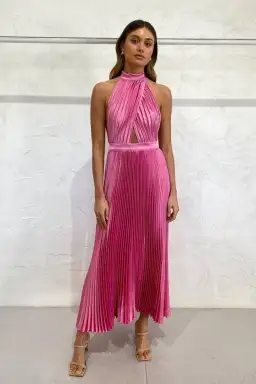 L’idee Renaissance Gown in Hot Pink Size 6 for rent on The Volte - image 3