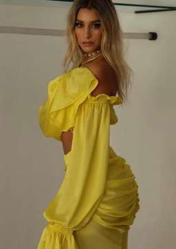 Khirzad Femme Gitana Top And Roma Runch Skirt Set Yellow Size 6 for rent on The Volte - image 2