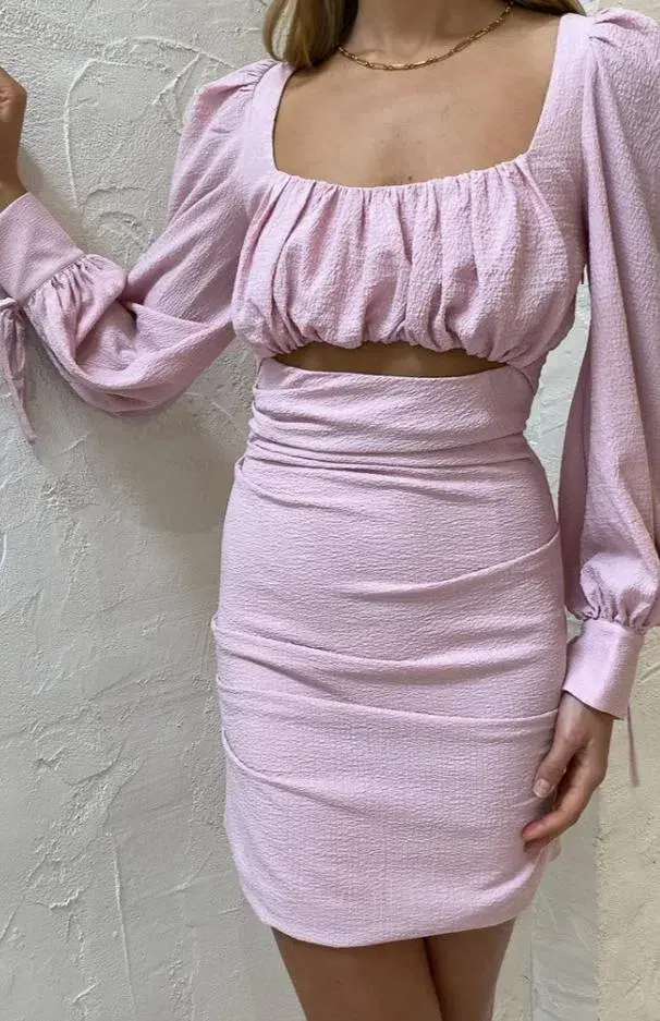 By Nicola Romantica for rent on The Volte - main image