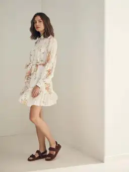 Oak Meadow Emmeline Playdress Size L for rent on The Volte - image 4