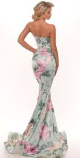 PORTIA & SCARLETT STELLA FLORAL GOWN