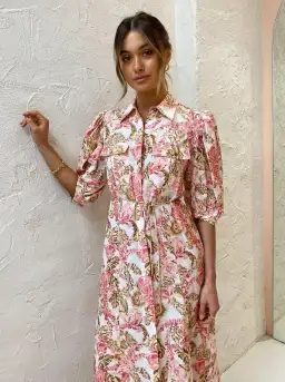 Significant Other Deanna Maxi Dress Print Size 6 for rent on The Volte - image 2