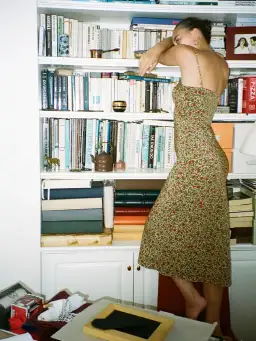 Realisation Par Alba Dress Dahlia Size 8 for rent on The Volte - image 3