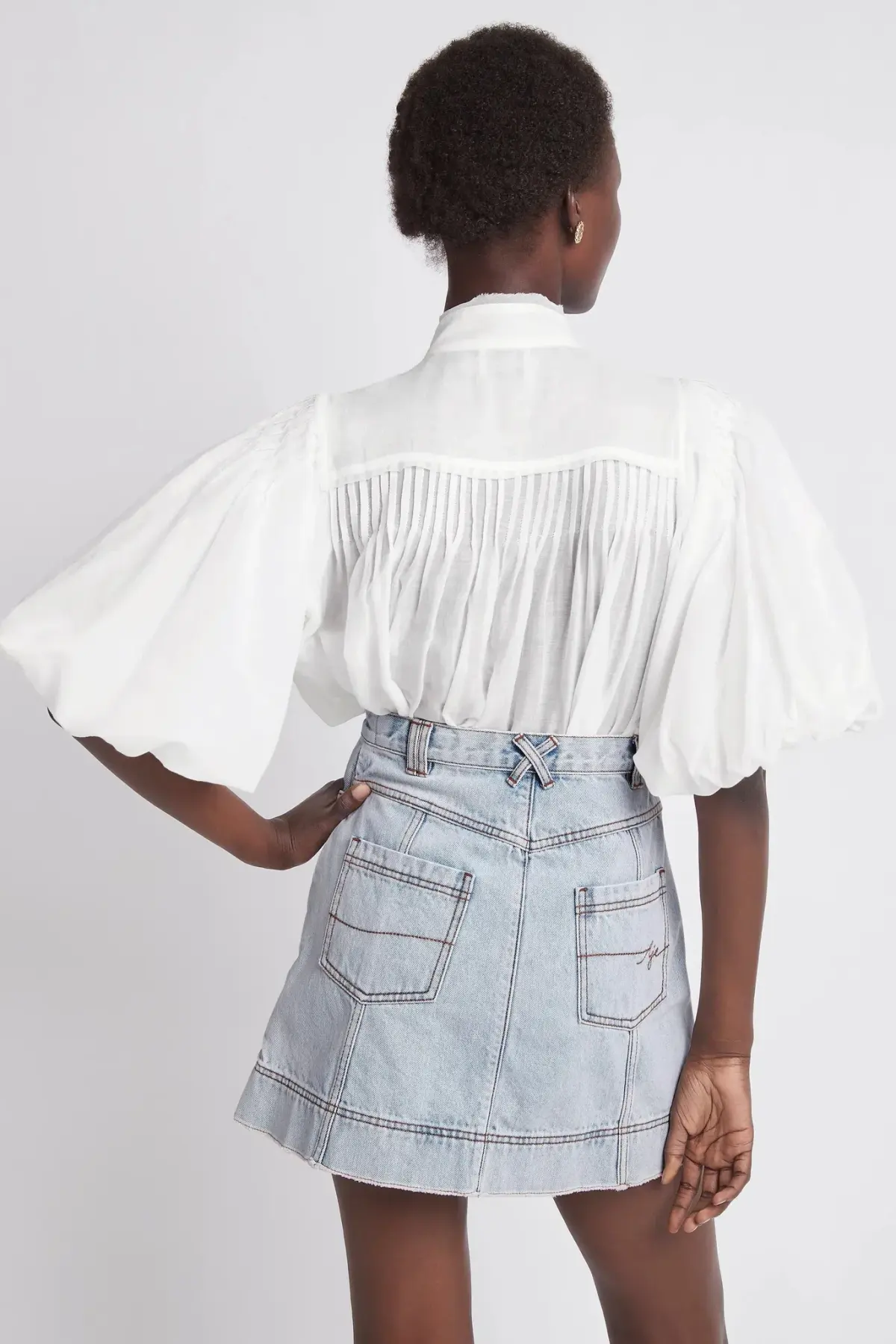 Wilderness Shirt White Size 14 - Image 3