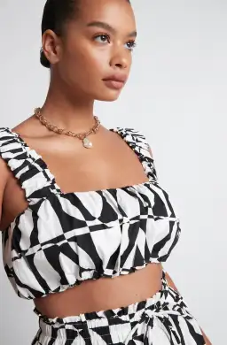 Sheike Heartbreaker Set Top & Skirt Print Size 10 and 8