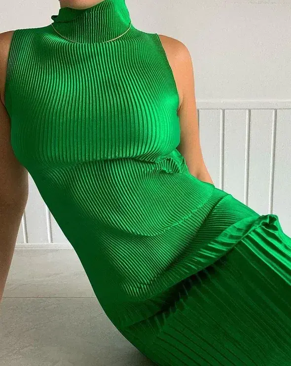 Lidee Soiree Moss Mini Dress Green Size 8 for rent on The Volte - main image