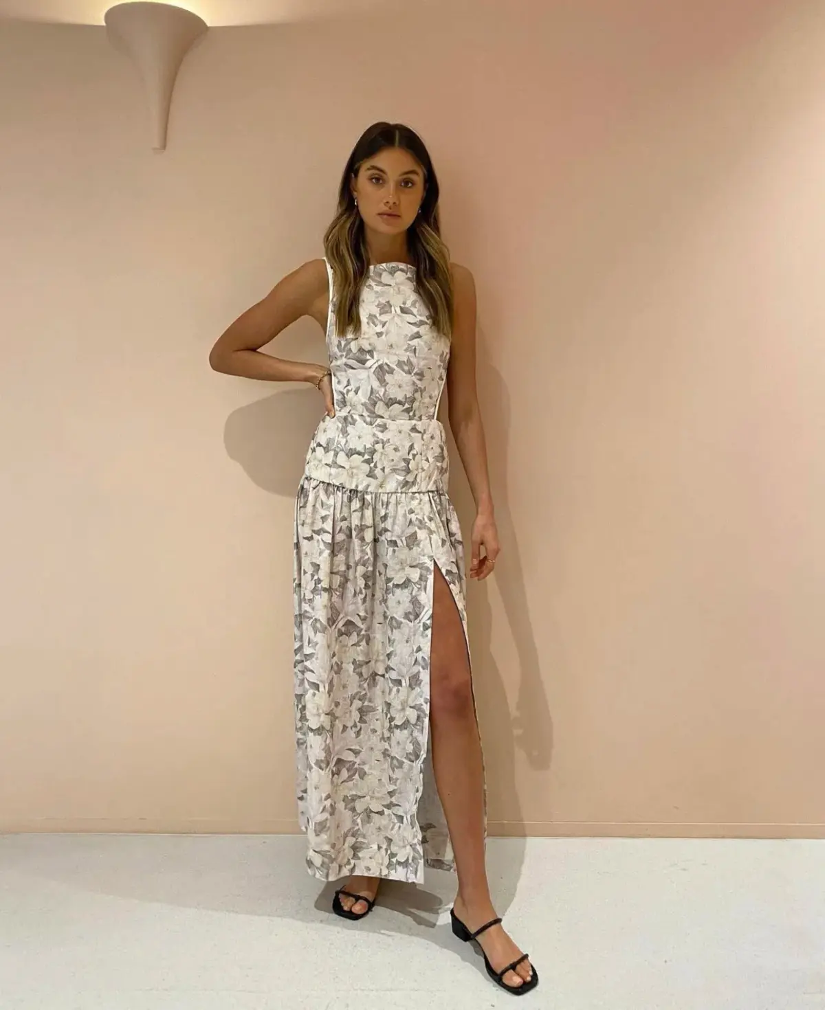 Bec & Bridge Gardenia Linen Maxi Dress Floral Size 8 - Image 5