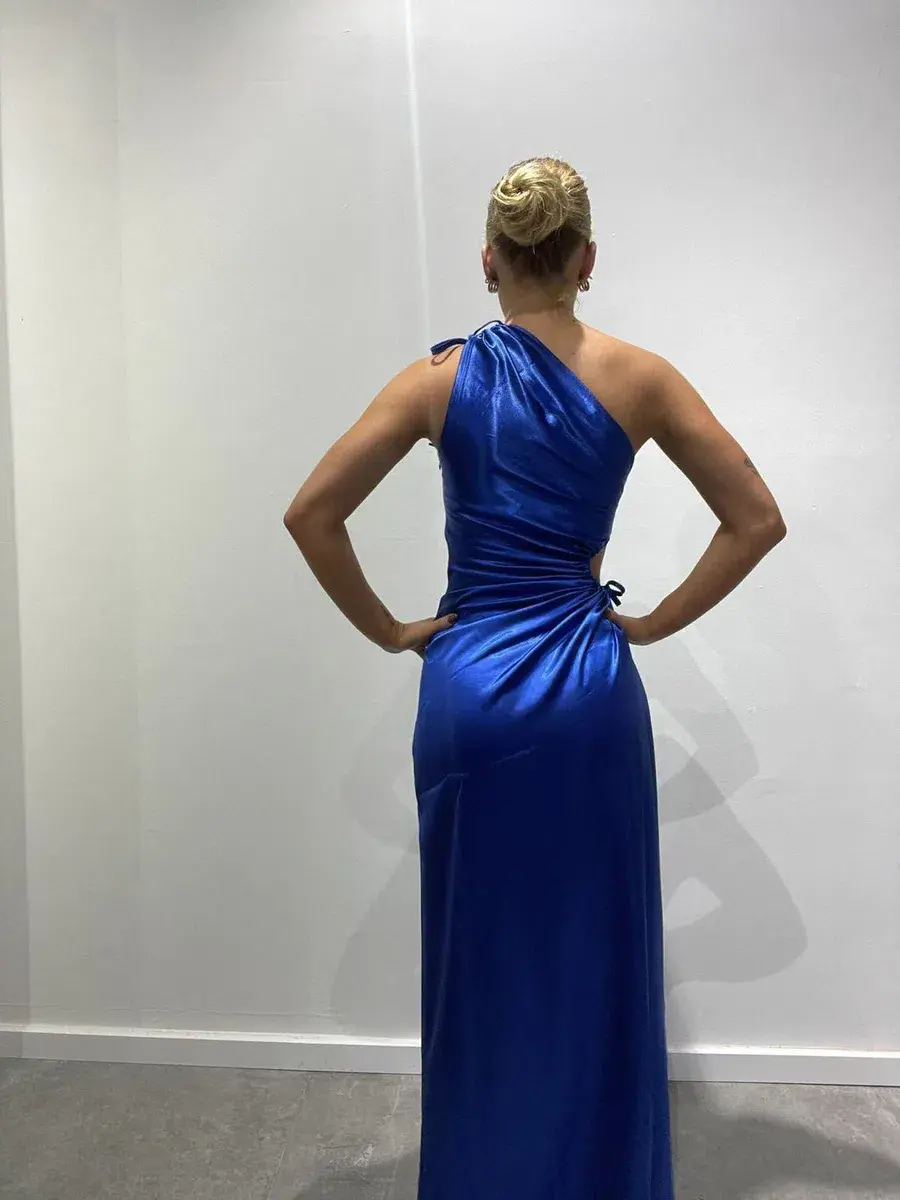 Sonya Moda Nour in Cobal Blue Size 6 for rent on The Volte - main image