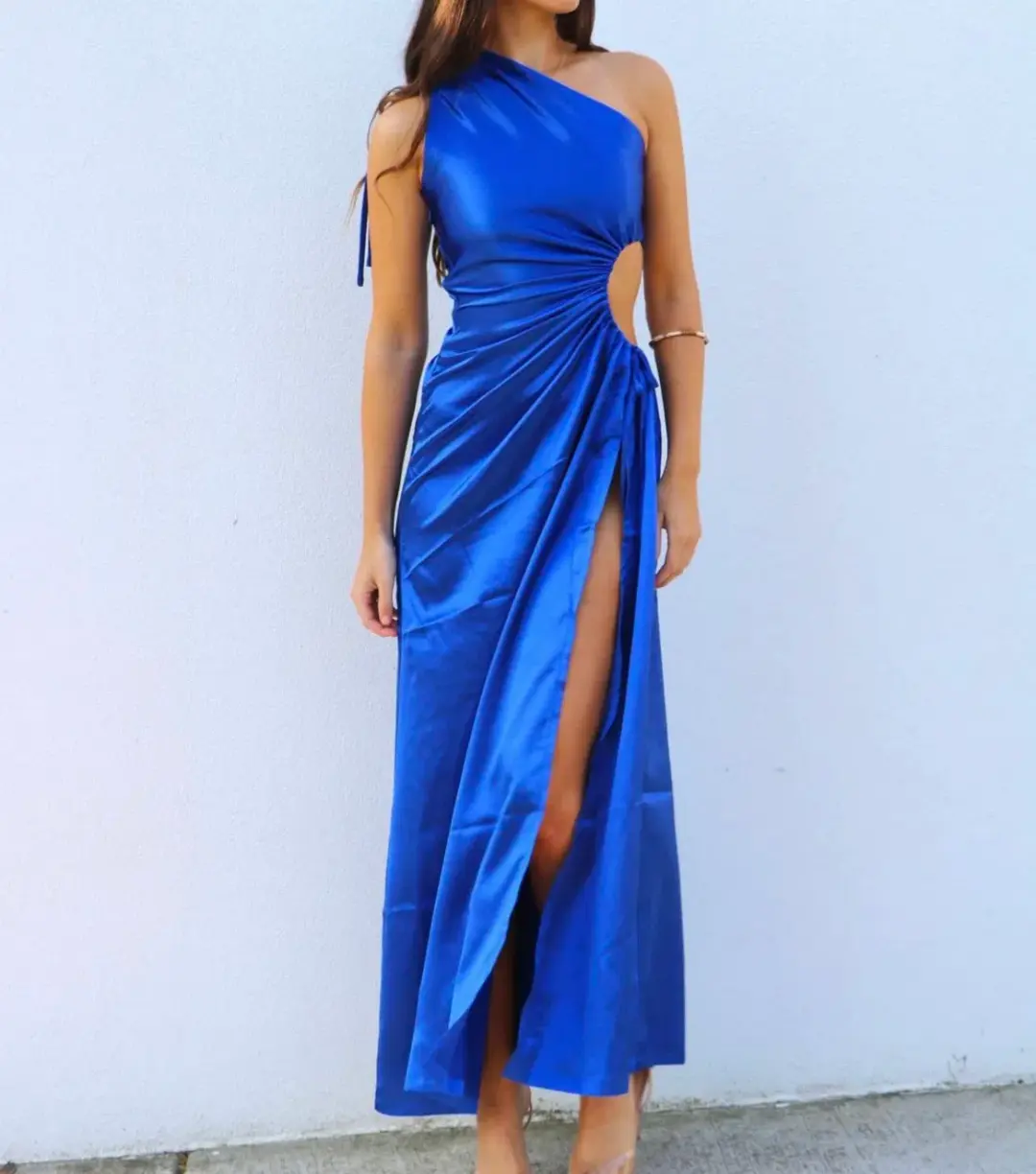 Sonya Moda Nour in Cobal Blue Size 6 for rent on The Volte - main image
