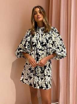 Camilla & Marc Ellie Dress Sz 6 for rent on The Volte - image 4