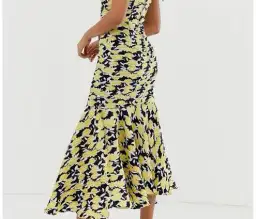 C/MEO Collective Enlight Gown Print Size 8 for rent on The Volte - image 4