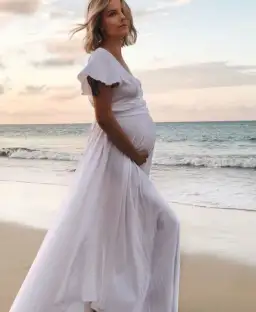 Coven & Co Halo Gown White Size S/AU 10 for rent on The Volte - image 2