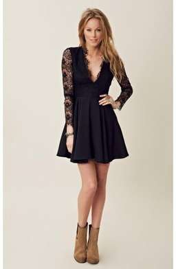 Keepsake Need Your Love Long Sleeve Dress Black Size 6 for rent on The Volte - image 4