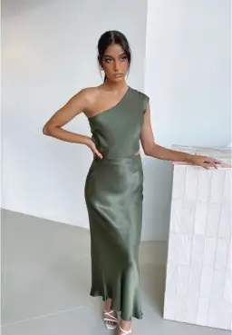 Bec & Bridge Delphine Asymmetric Midi Dress Green Size 6 for rent on The Volte - image 2