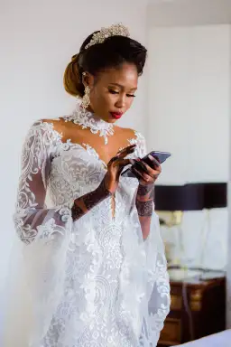 Leah Da Gloria Custom Made Wedding Dress White Size 6 for rent on The Volte - image 2