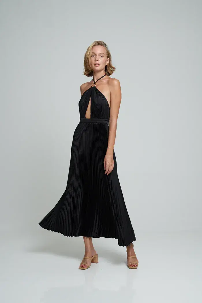 L'Idee Woman Reveil Gown Noir Size 10 for rent on The Volte - main image