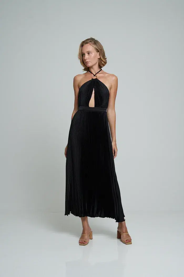 L'Idee Woman Reveil Gown Noir Size 10 for rent on The Volte - main image