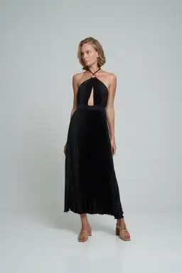 L'Idee Woman Reveil Gown Noir Size 10 for rent on The Volte - image 1