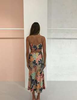 Bec & Bridge Babelini Floral Midi Dress Print Size 6 for rent on The Volte - image 3