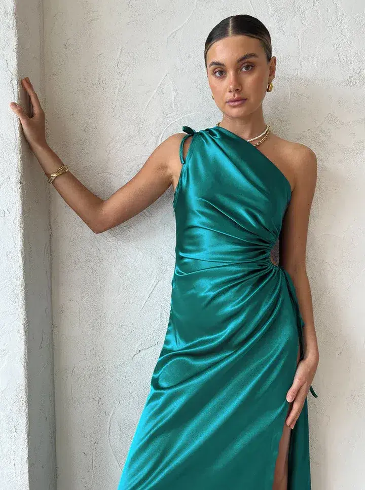 Sonya Moda Nour Emerald Green Maxi Dress Size 8 for rent on The Volte - main image
