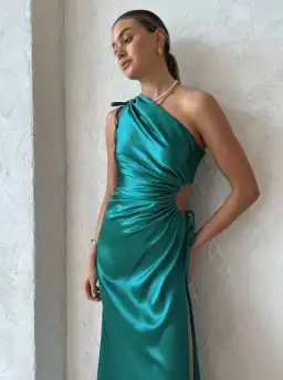 Sonya Moda Nour Maxi Dress Emerald Size 6 for rent on The Volte - image 2