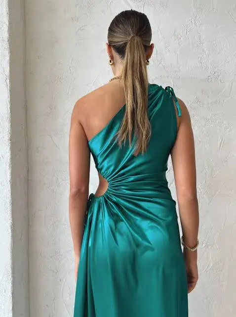 Sonya Moda Nour Maxi Dress Emerald Size 6 for rent on The Volte - main image