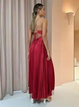 Issy Orla Dress in Berry Red Size 8 for rent on The Volte - image 3