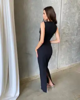 Bianca & Bridgett Valencia Dress Black Size 8 for rent on The Volte - image 3