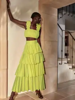 Aje Medina Set for rent on The Volte - image 1