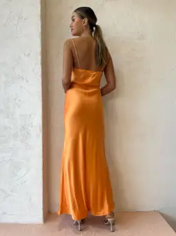 Bec & Bridge Amber V Maxi Dress in Nectarine Orange Size 6 for rent on The Volte - image 4