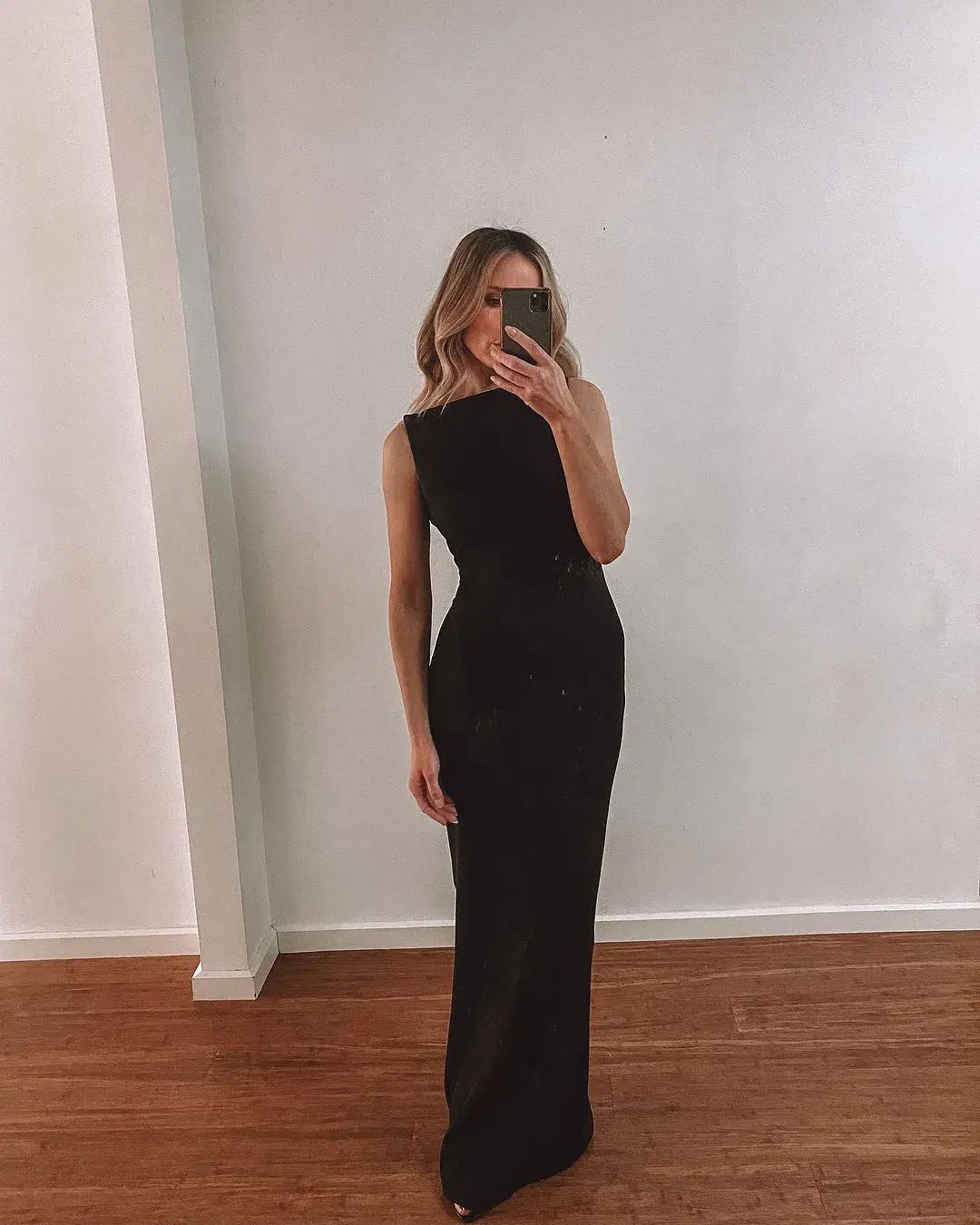 Effie Kats Verona Maxi Dress Black Size 10 for rent on The Volte - main image