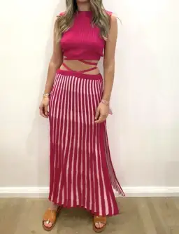 Andean Collective Lara Tie Top and Loretta Tie Skirt Set Pink
Size 8