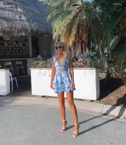 Camilla Short V Neck Cutout Dress Heart Of A Dragon Print Size XS / Au 6 for rent on The Volte - image 1