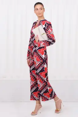 Saint Laurent Uptown Pouch Crema Leather Off White / Cream for rent on The Volte - image 2