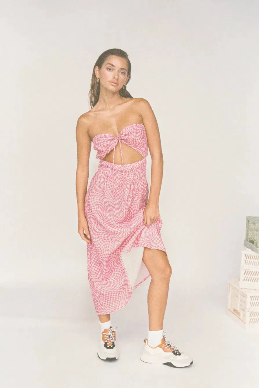 Palytte The Label Piper Dress Print Pink Size AU 6 for rent on The Volte - main image