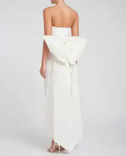 Rebecca Vallance Amore Sleeveless Midi Dress Ivory Size 6 / XS for rent on The Volte - image 3