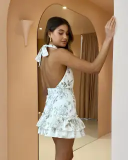 Issy Cloud Nine Dress in White Roses Size AU 10 for rent on The Volte - image 3