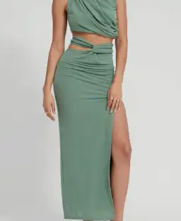 Tojha Taya Top & Skirt Set Green Size 8 for rent on The Volte - image 6