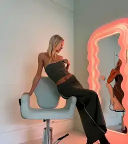 With Harper Lu Fiesta Contrast Set Green Size 6 for rent on The Volte - image 2