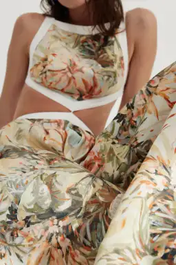 Significant Other Marino Dress Floral Print Size 6 for rent on The Volte - image 5