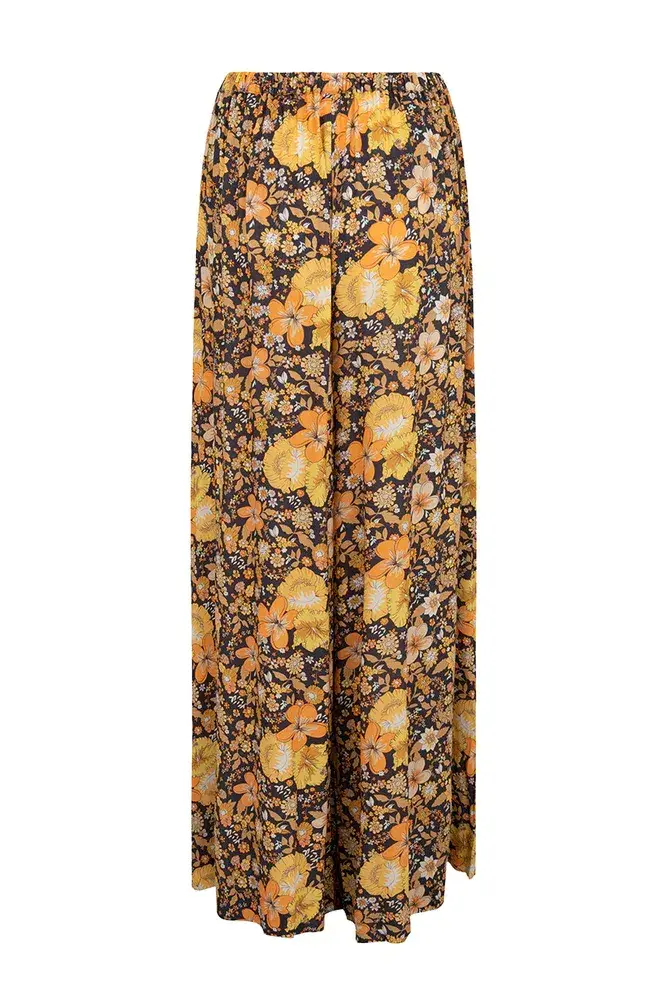 Spell and the Gypsy Hibiscus Lane Licorice Set Size XS/Au 6 for rent on The Volte - main image