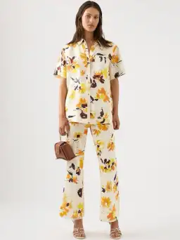 Aje Sandy Pocket Floral Shirt & Pants Set in Pressed Sunflowers
Size 6 / XS